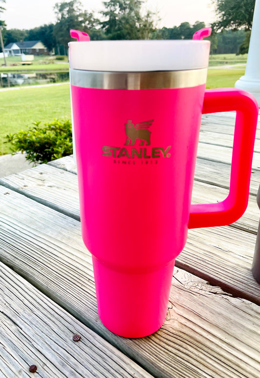 40 oz Insulated Mug Hot Pink